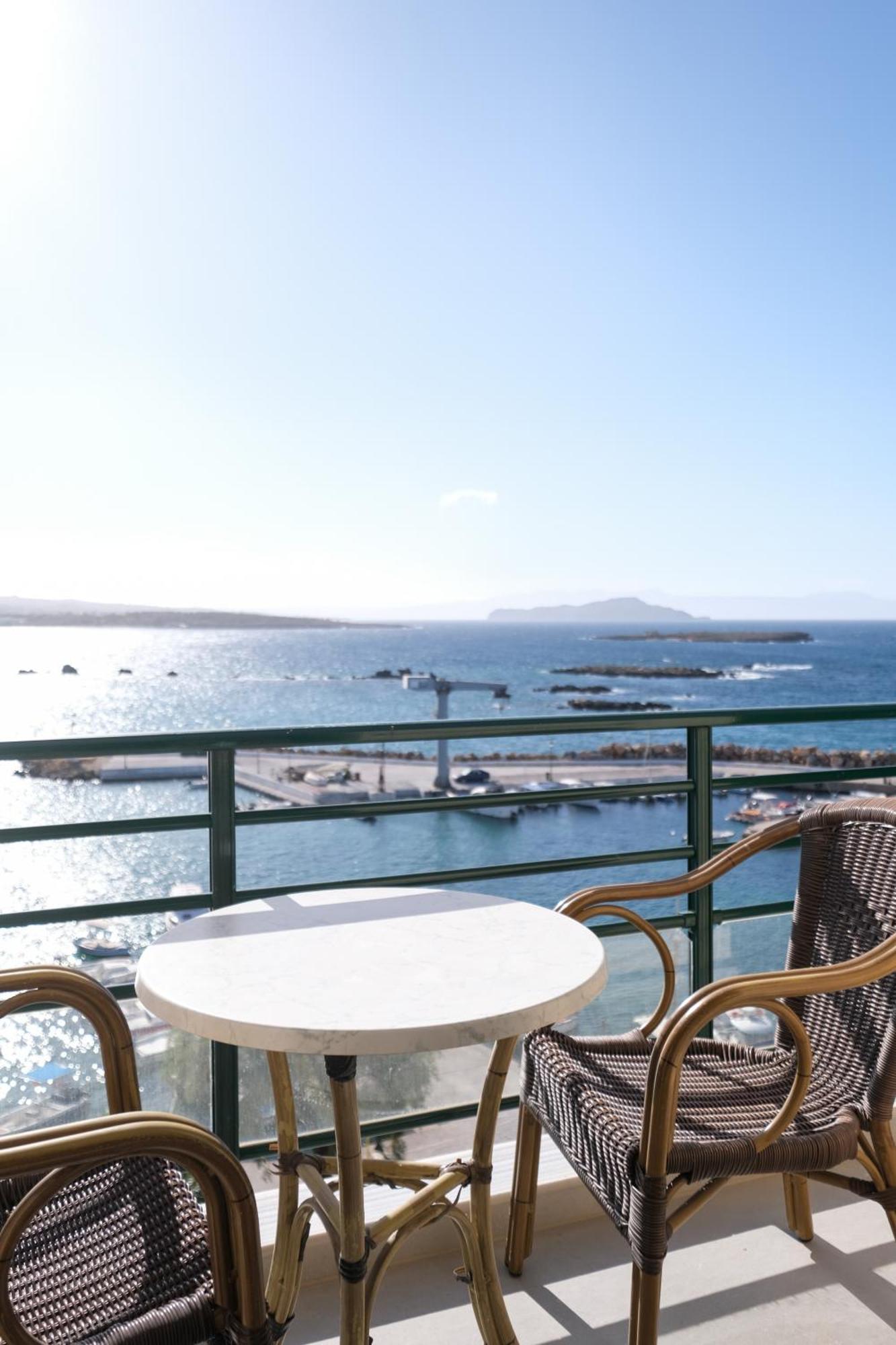 Arocaria Apartments Chania  Exteriör bild